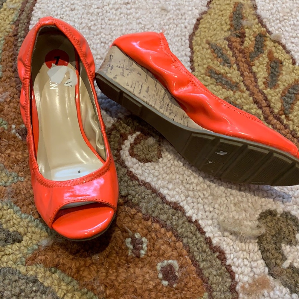 Orange Wedges size 7